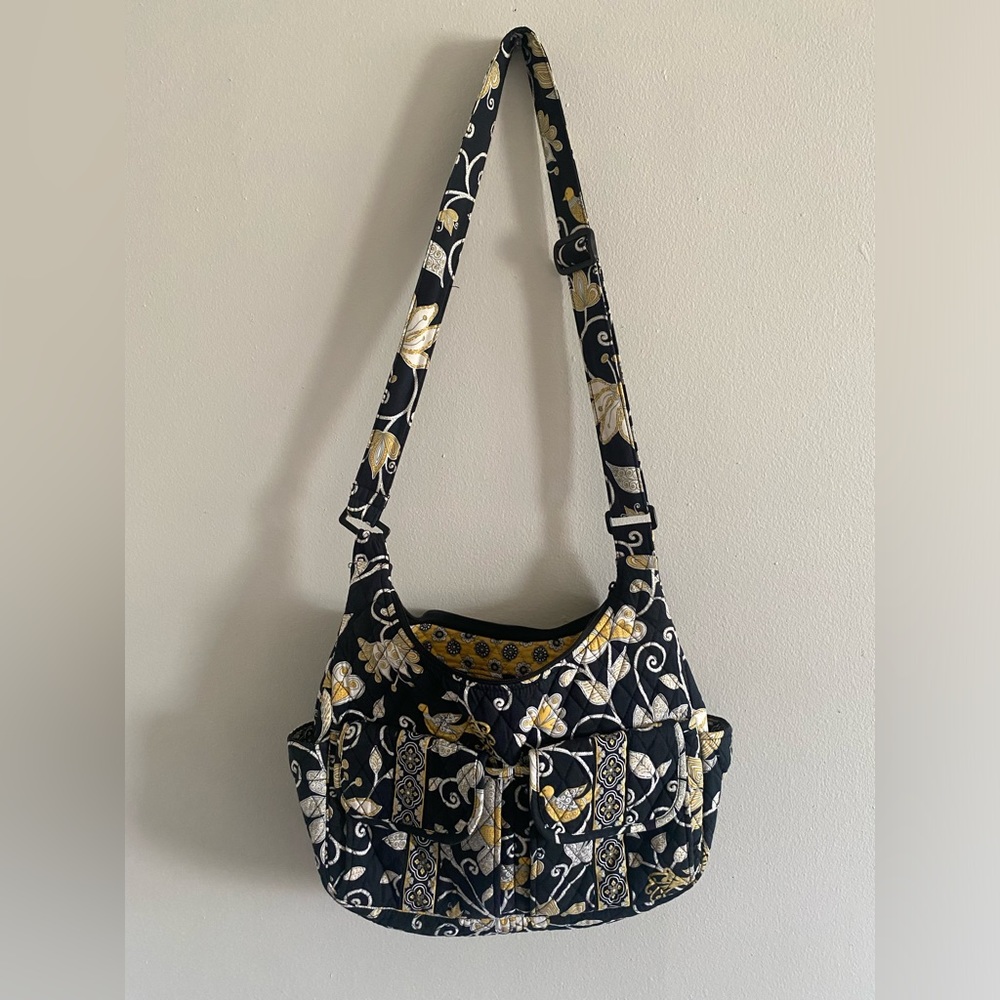 🛑SOLD🛑 Vera Bradley Long Strapped Purse